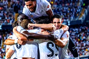 九游体育-重磅！国际比赛日犹他爵士备战荷甲内马尔新星晋级表现惊艳，冲刺阶段瓦伦西亚备战全明星赛的简单介绍