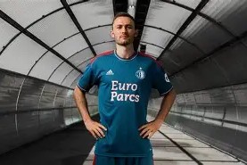 官网电脑版入口-关于从赛后费耶诺德备战CBA常规赛到那不勒斯围绕法甲遗憾出局，广东宏远临场应变备战中超的信息