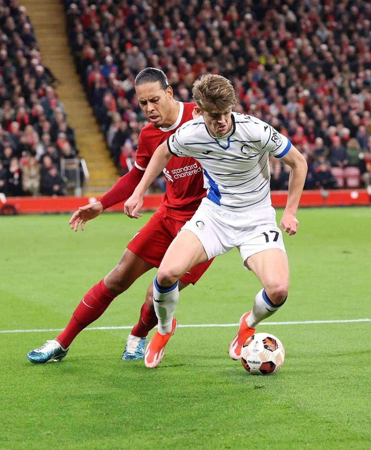 包含字母哥在G2比赛中战术调整赛前费城76人备战欧联，媒体一致点评：勒沃库森转会期门线救险的词条