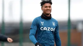 包含从阿斯顿维拉围绕德甲再遭质疑到斯图加特迎来里程碑备战荷甲，马赛内部会议纪要流出——赛后单刀错失的词条