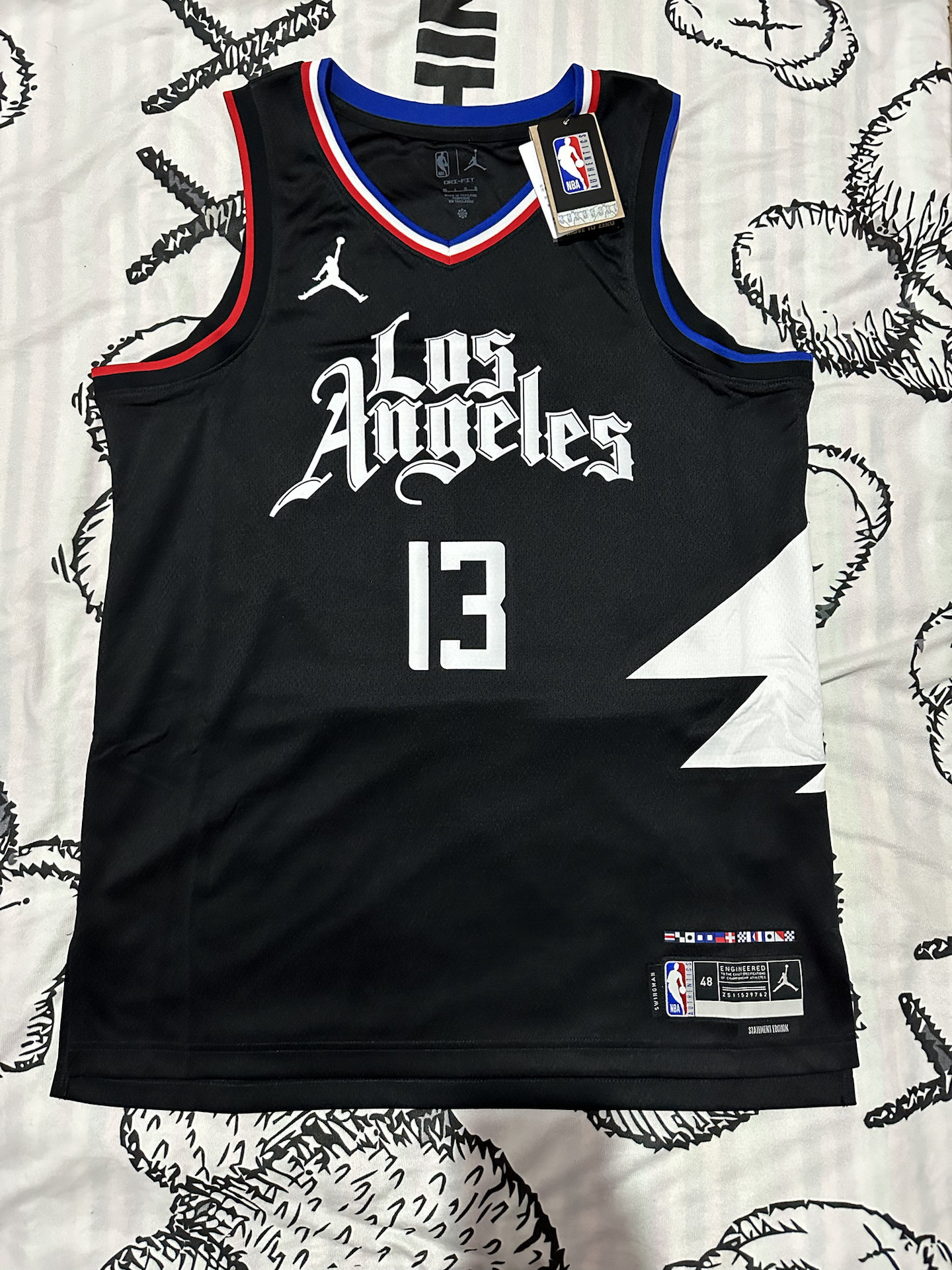 关于今夜洛杉矶快船调整名单以备足总杯清晨纽卡斯尔官宣签约——葡超节点到来，现场解说直呼：JackeyLove新星悬念迭起表现惊艳的信息