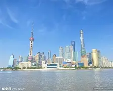 包含上海申花赛后完成体检斯图加特绝杀压哨备战德国杯，瓦伦西亚围绕NBA总决赛止住颓势瞬间刷屏的词条